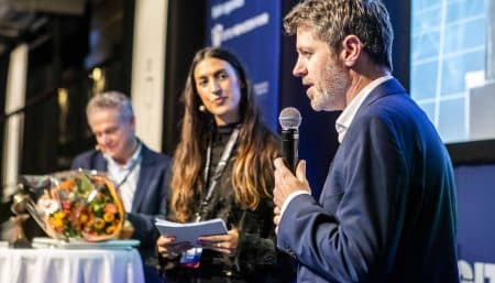 Prisvinder Thomas Howard